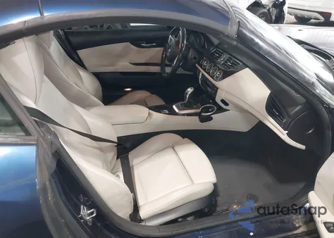 2009 BMW Z4 Sdrive35I z USA, uszkodzony, nr VIN WBALM73529E165479